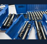 Фреза концевая 20,0*38*104мм ц/хв. 6-п, Р6М5 (0021)